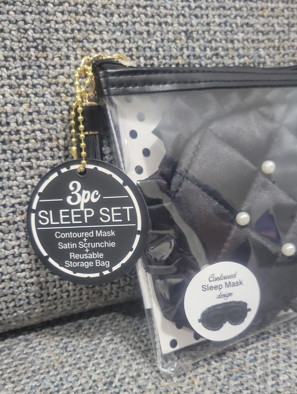 ENVY Luxury Sleep Set (3 Pieces) - Picture 4 of 8